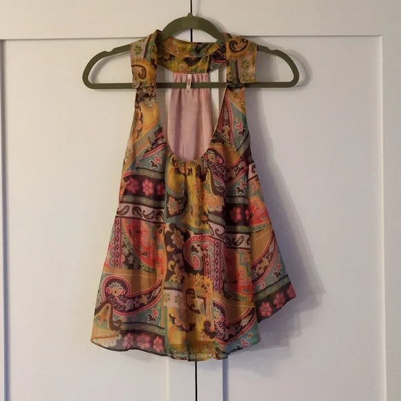 FREE PEOPLE‎ Women's Size M Strawberry Print Sleeveless Boho Festival Top - Picture 2 of 7